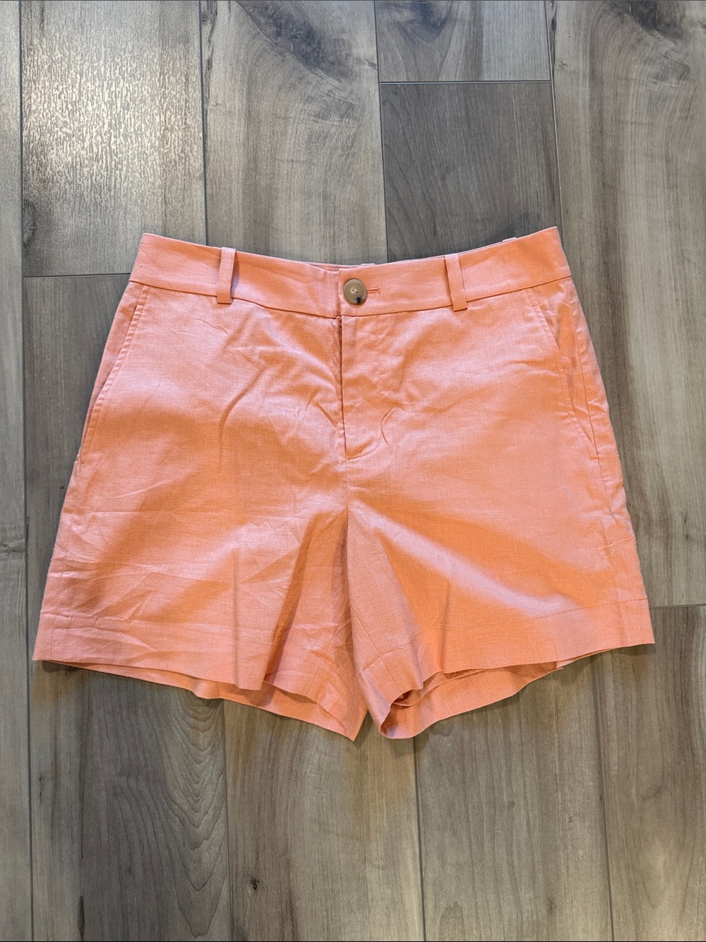 NEW Vince Casual Linen Blend Fully Lined Shorts. Roomy Leg. Cream peach.  Size10
